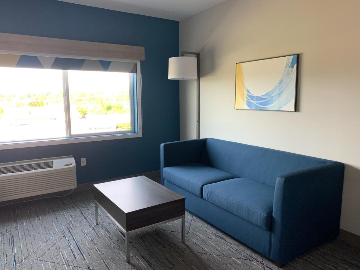 Holiday Inn Express & Suites - Courtenay - Comox By Ihg Exterior foto